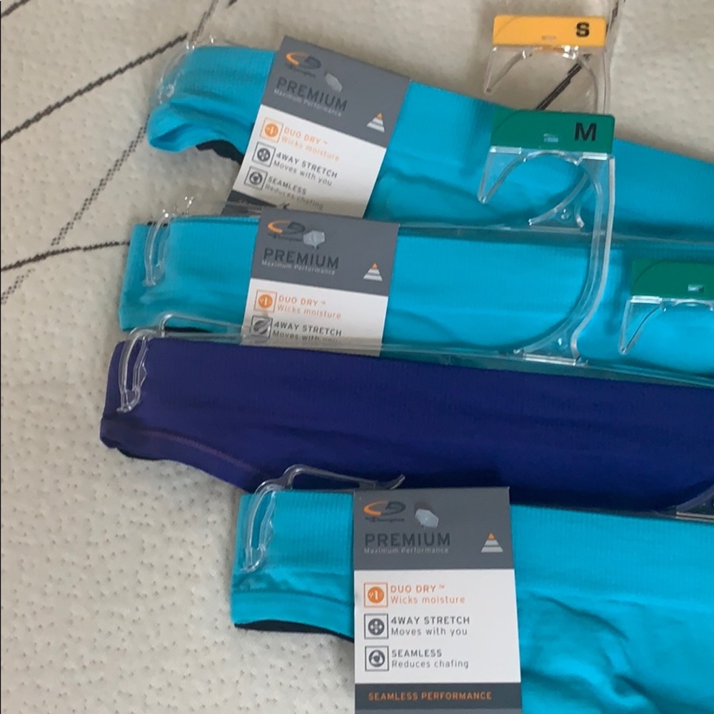 Champion seamless, performance thongs